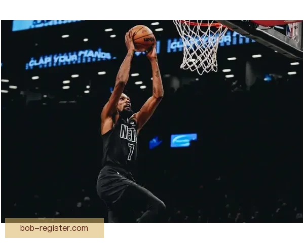 胡克波尔蒂32分10篮板统治内线 佩特沃伦携手带队客胜篮网